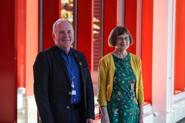 Tack till två långvariga ledare