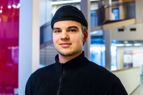 Lärande på arbetsplatsen med utbildningsavtal och läroavtal