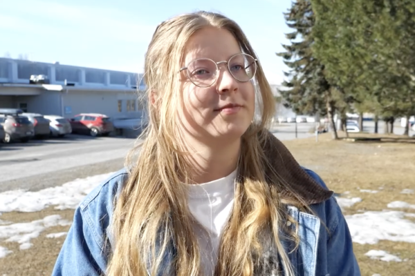 Ellinor studerar till närvårdare via läroavtal